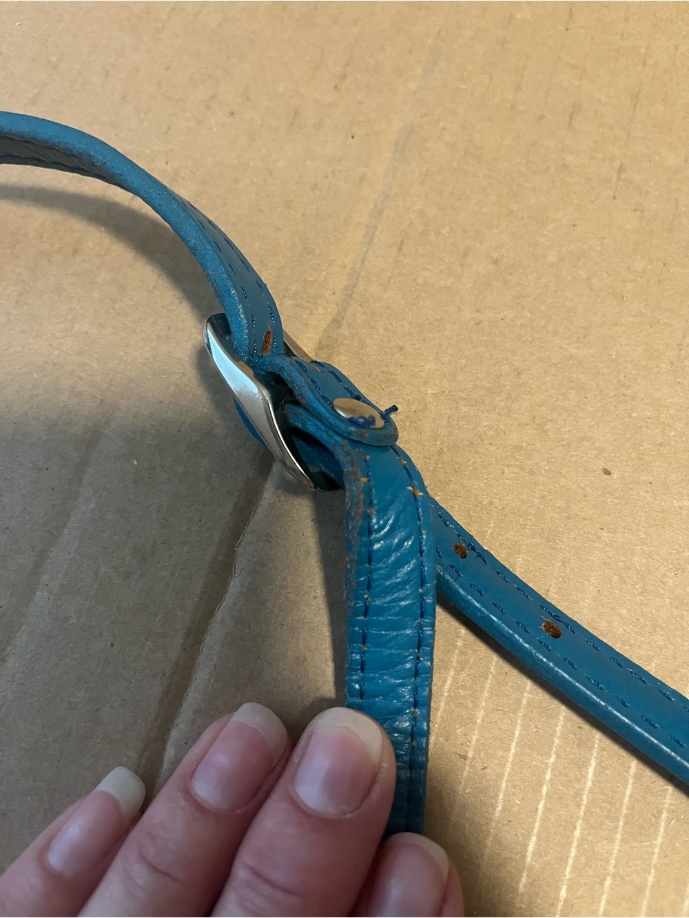 Tooled Teal Leather Crossbody Bag with Floral Motif - Picture 5 of 5